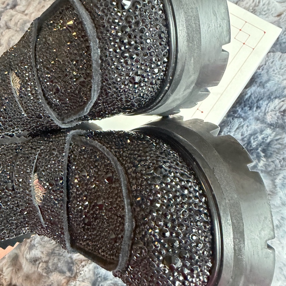 Alexander McQueen Black Embellished Men's Loafers - Picture 10 of 15